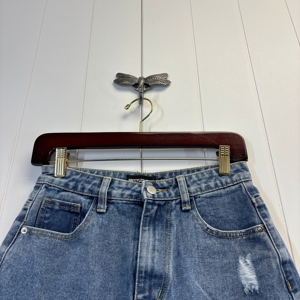 Pretty Little Thing Boho Distressed Cut Off Denim Shorts Women Size 4 Festival - Picture 8 of 9